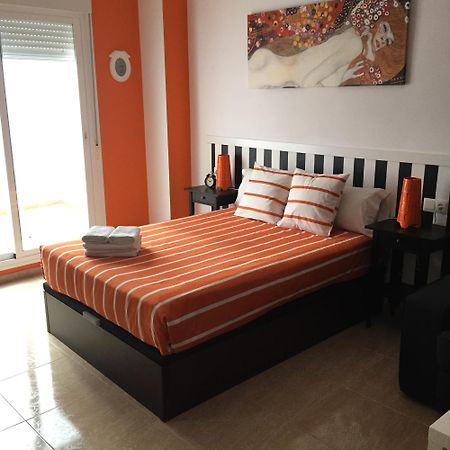 Apartamentos Gold Malaga Luaran gambar