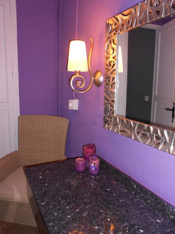 Apartamentos Gold Malaga Bilik gambar