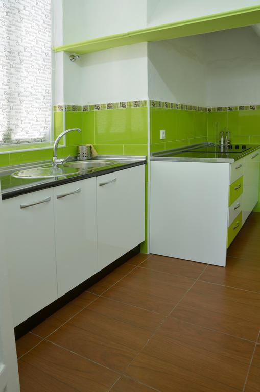 Apartamentos Gold Malaga Bilik gambar