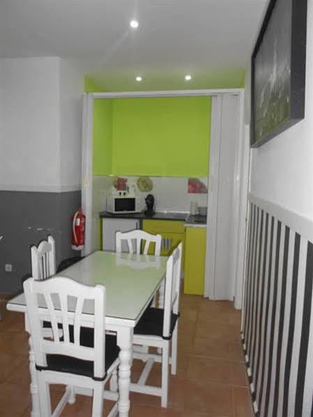 Apartamentos Gold Malaga Luaran gambar