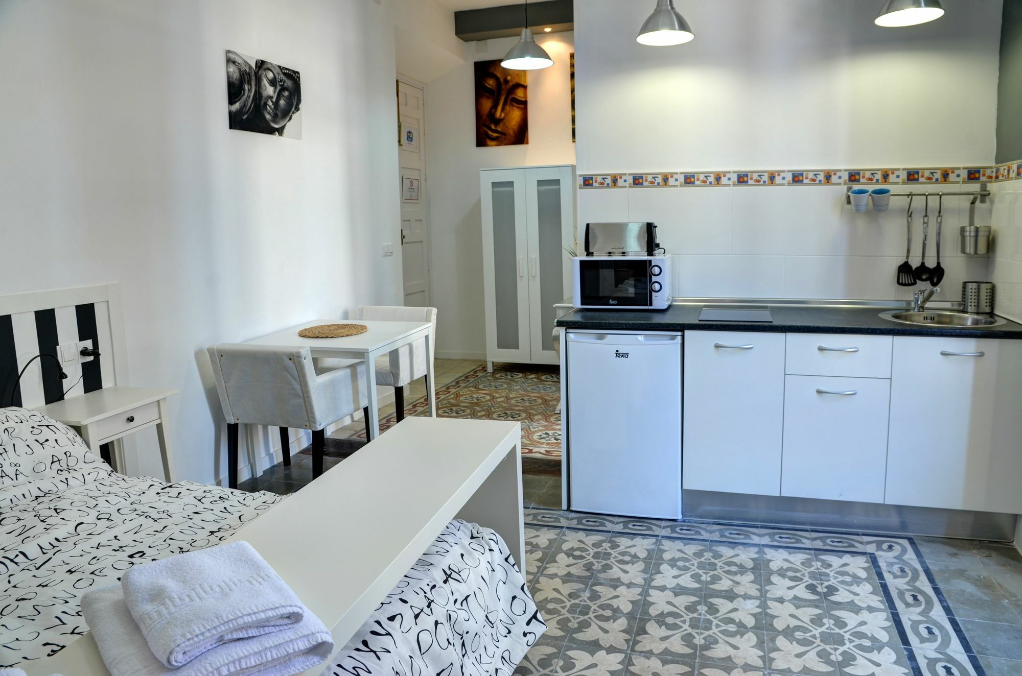 Apartamentos Gold Malaga Luaran gambar